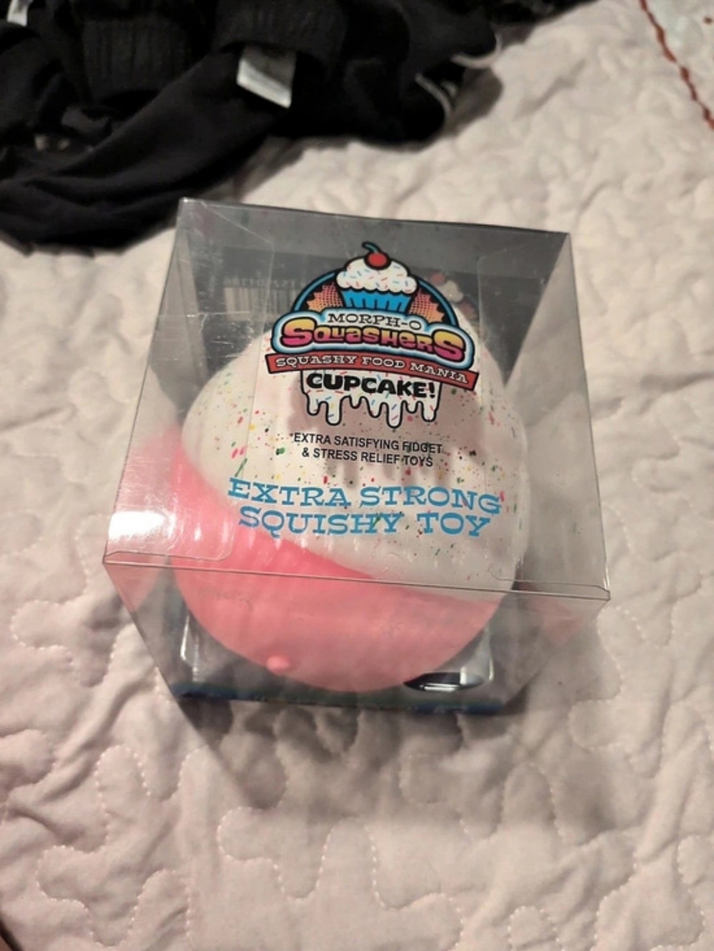 Mopeez Squishers Cupcake Squishy Toy in Pink & White NWT